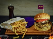 musqaburger.jpg musqaburger.jpg